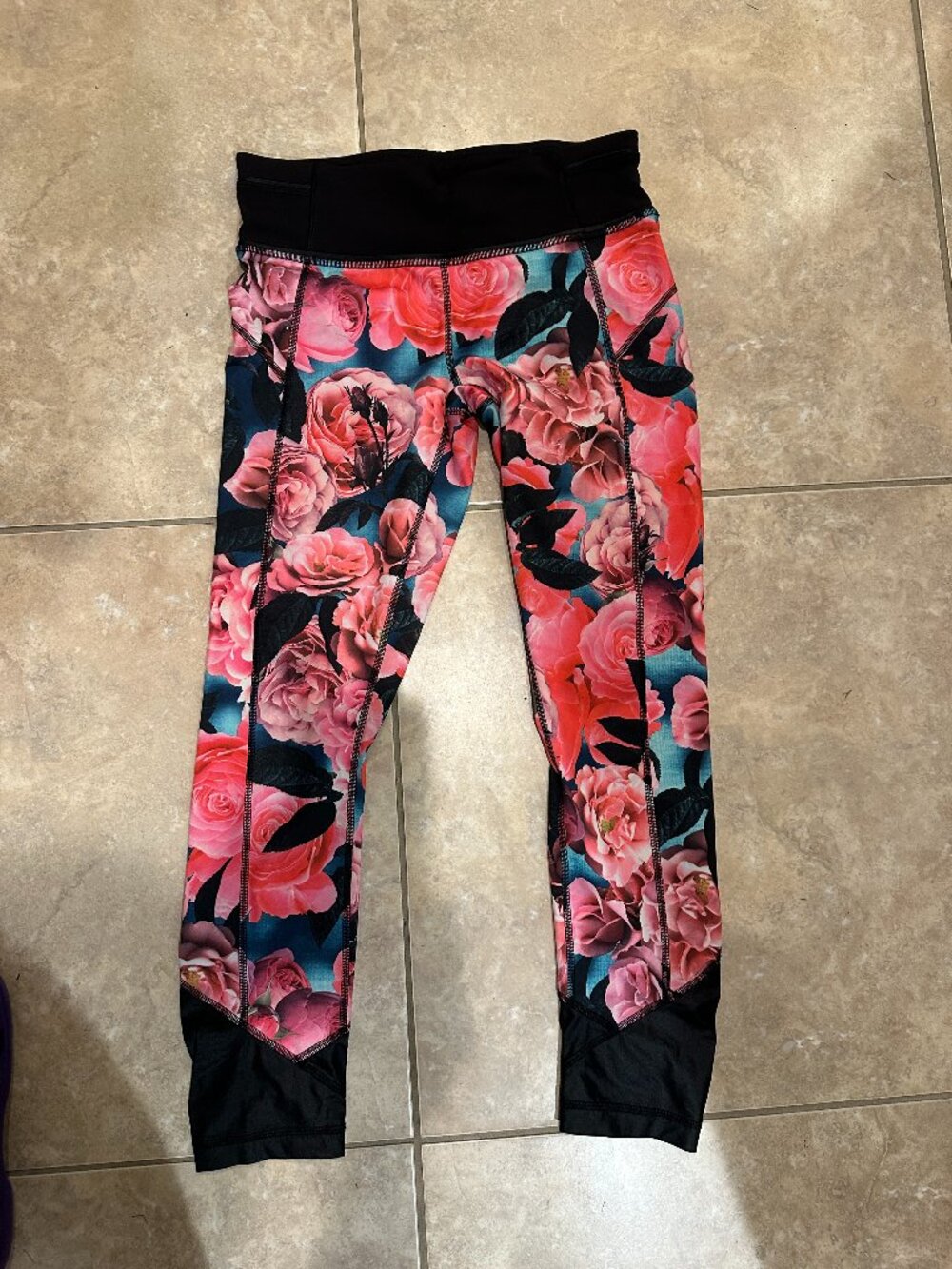 lululemon athletica Floral Black and Pink Leggings (S)